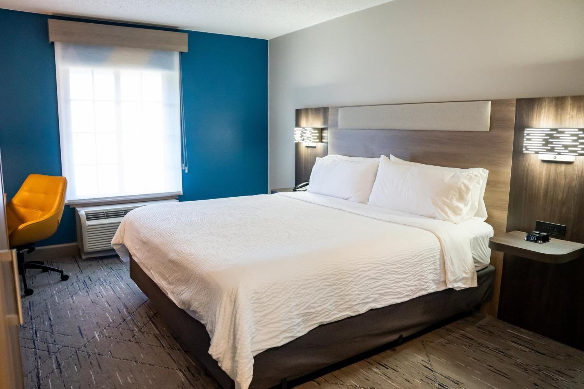 Holiday Inn Express Frazer - Malvern By Ihg Bagian luar foto